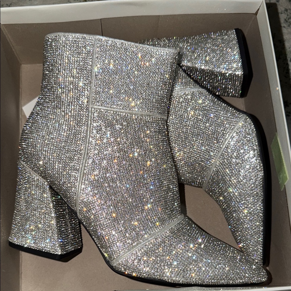 A new day  Silver Ankle Boots - Picture 4 of 6